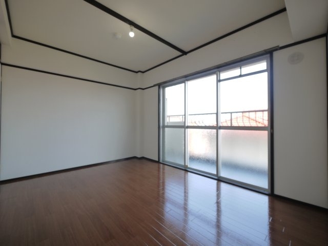Tierra芳泉Ⅰの洋室|※写真は別の部屋のものです。
