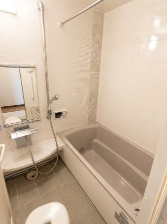 鶴ヶ島市藤金　中古マンション　東武東上線『若葉駅』徒歩9分の浴室