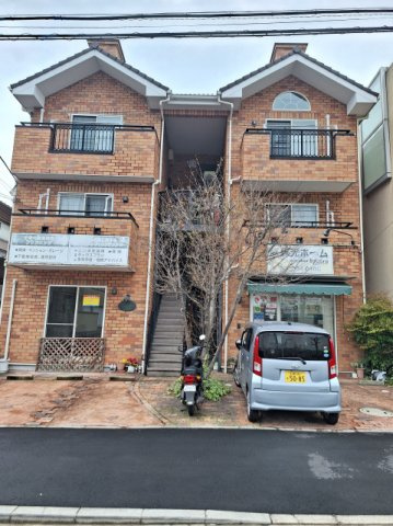 ソレイウタツノ