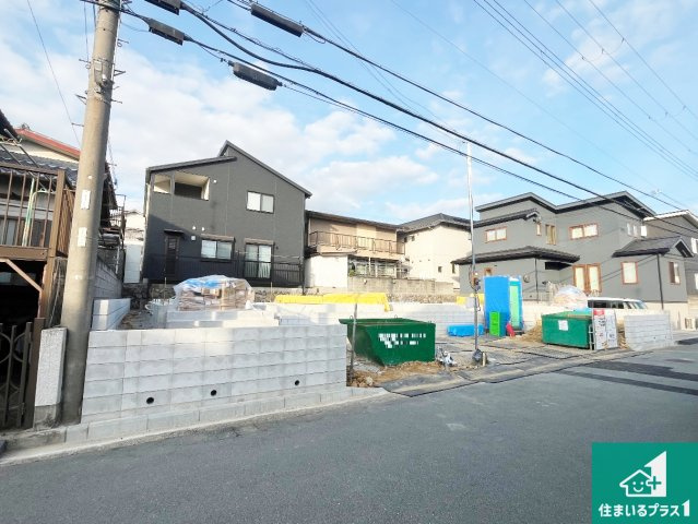 加古川市野口町北野　第12期　新築一戸建ての外観|周辺は落ち着いた街並みの住宅地！子育てがしやすい住環境です！まだ未完成ですが、現地でしかわからない事もございます。是非一度ご覧ください。
