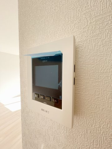 新築戸建・新築建売　矢吹町八幡町第24　善郷小・矢吹中のセキュリティ|室内から来訪者を確認できるモニター付きインターホン！