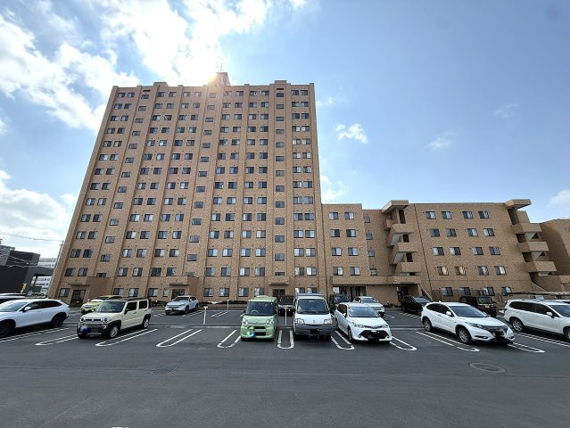 ダイアパレス南郷通第2の外観