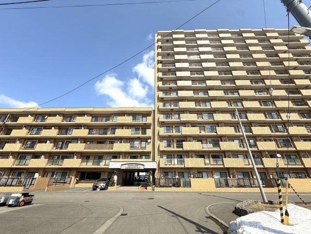 ダイアパレス南郷通第2の外観