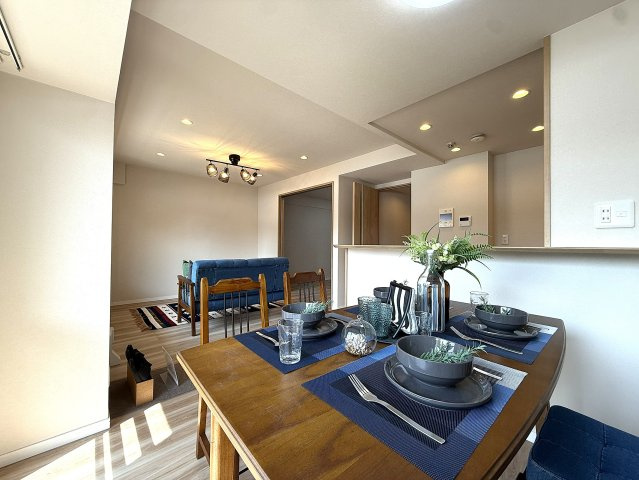 ダイアパレス南郷通第2の居間・リビング