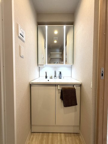 ダイアパレス南郷通第2の独立洗面台