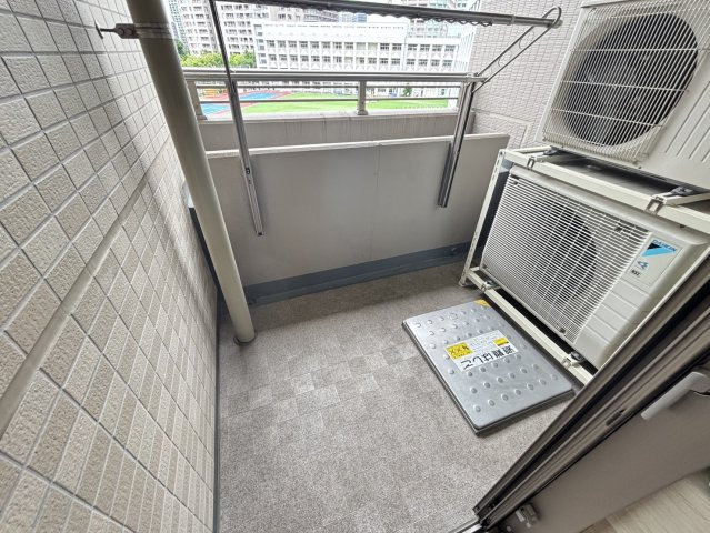 【バルコニー】