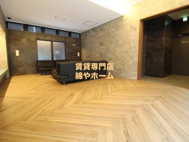 ブラン花園町のロビー|清潔なロビーです