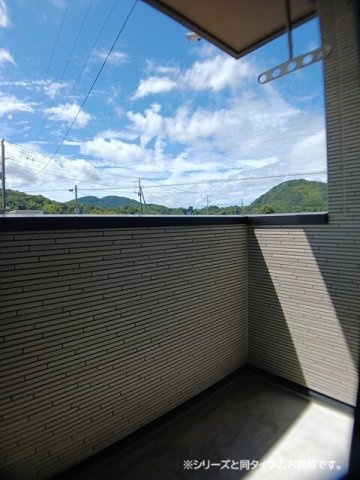 カトレアのバルコニー