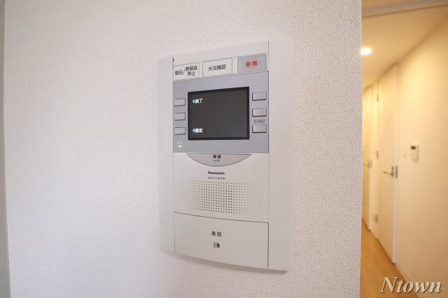 【セキュリティ】 | ディアレイシャス浅間町 | モニター付きインターホンです