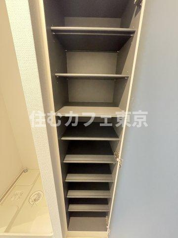 リブリ・ラヴィアンローズ・国立の収納|シューズボックスです※別部屋写真