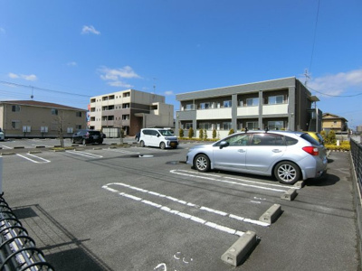 【駐車場】 | エレガントヴィエⅡ