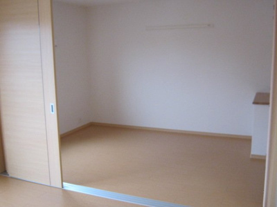 【洋室】 | サンパティオⅡ