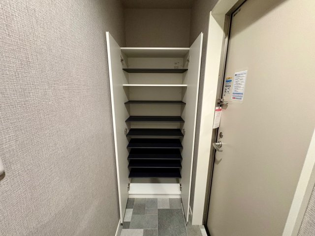 イル・フィオーレ一津屋の収納