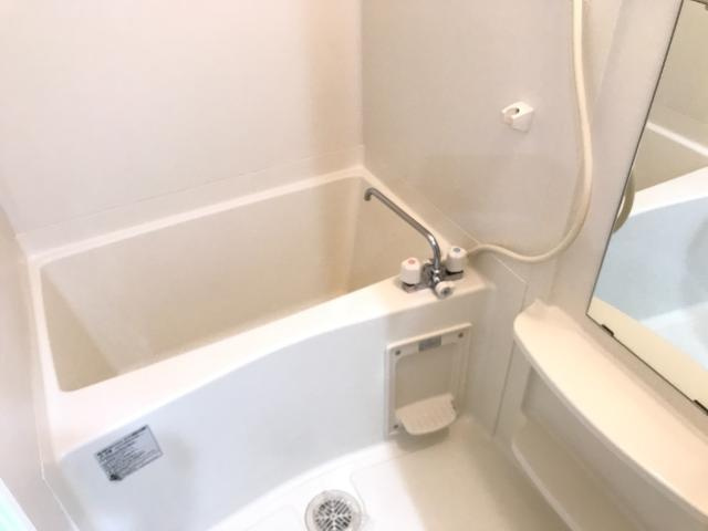 エクセレンスハイム仁田駅前の浴室|バス