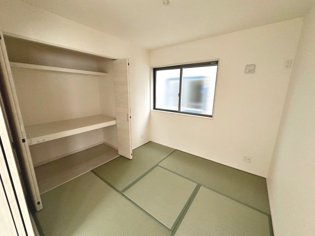 平尾　新築分譲住宅　全３区画の和室|現地見学当日から承っております♪現地周辺の環境や、駅までの道のりなど周辺環境も合わせてご確認いただき、ぜひご検討ください！