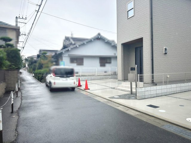 平尾　新築分譲住宅　全３区画の前面道路含む現地写真