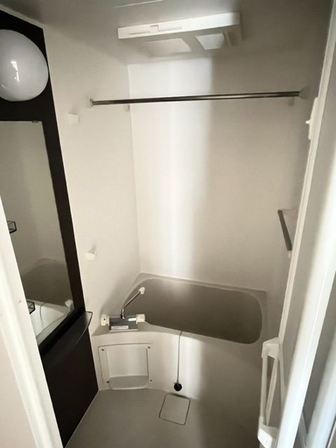 ローズパーク七番館の浴室