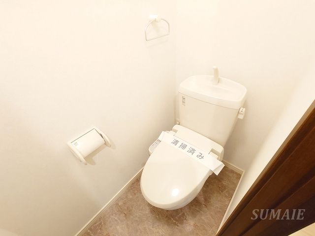 メゾン・ド・フォルテシモ一号館のトイレ|温水洗浄付きトイレです☆