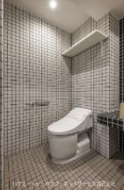 ART APARTMENT IN Ootaka-no-Mori のトイレ