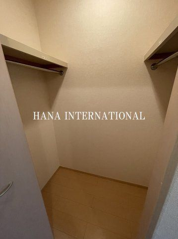 ラクサリー国分寺の収納|※別号室参考写真です