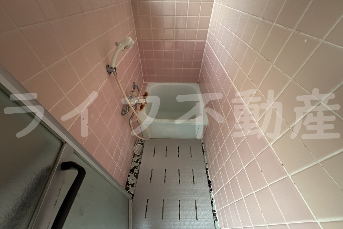 下小阪5丁目　貸家の浴室|きれいなお風呂です