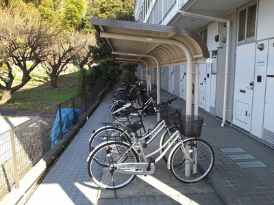 【その他共用部分】 | レオパレスヨロズヤＣ | 駐輪場　原付＆自転車のみ駐輪可能