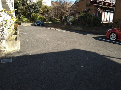 【駐車場】 | レオパレスヨロズヤＣ | 6台管理