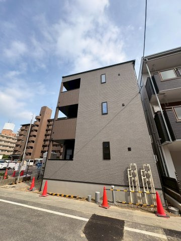 エテルナ山之手の外観