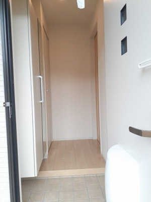 【玄関】 | マンダリーナ | 玄関です