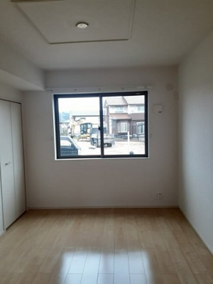 【内装】 | マンダリーナ | 内装です