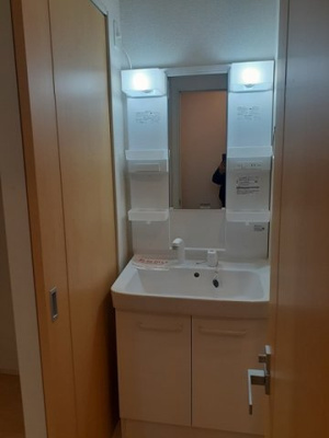 【洗面所】 | マンダリーナ | 広い洗面スペース