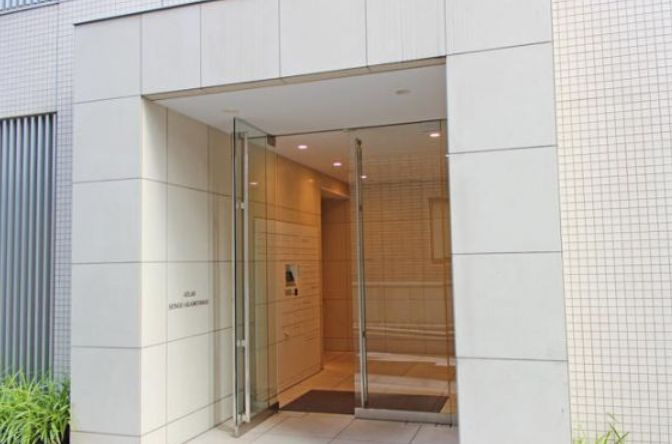 【エントランス】