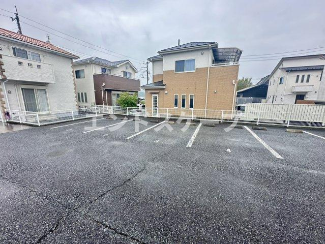 YASURAGIの駐車場|高崎、前橋のお部屋探しはエンドスケープまで！お客様の理想お聞かせ下さい♪