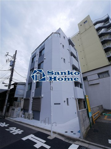 ポルトボヌールの外観