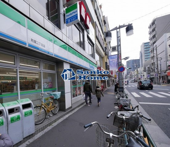 ポルトボヌールの周辺