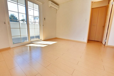 【居間・リビング】 | クレストガーデンⅡ