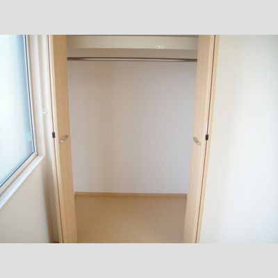【収納】 | クローバー | たっぷりとした収納スペースです