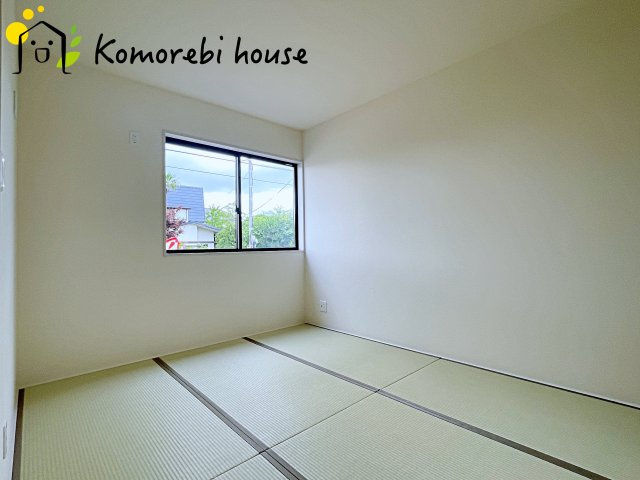 さいたま市西区二ツ宮　新築一戸建て　リーブルガーデン　02の和室|和室ならではの温かな和の空間で寛ぎの時間を過ごせます