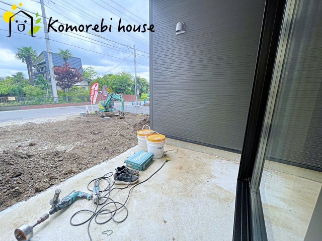 さいたま市西区二ツ宮　新築一戸建て　リーブルガーデン　02のバルコニー|開放的で明るい空間を演出してくれるバルコニーです