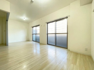 【居間・リビング】 | ソラードセンリ