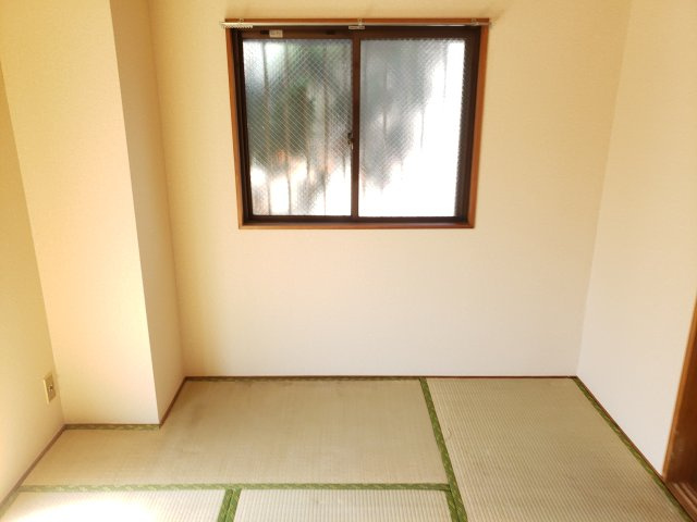 ベルレージュの和室