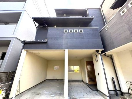 下京区菊屋町貸家の外観