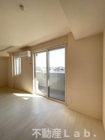 アヴェニール　ブリアン　イリチの居間・リビング|※同一建物別号室のお写真です。