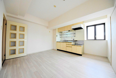 【居間・リビング】 | サンプラザ神楽