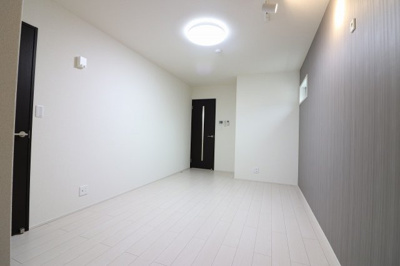【洋室】 | フジパレス関目Ⅱ番館 | 個人の部屋や寝室として使える洋室です