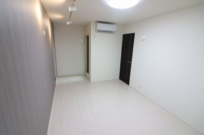 【洋室】 | フジパレス関目Ⅱ番館 | コンパクトで使いやすい洋室です