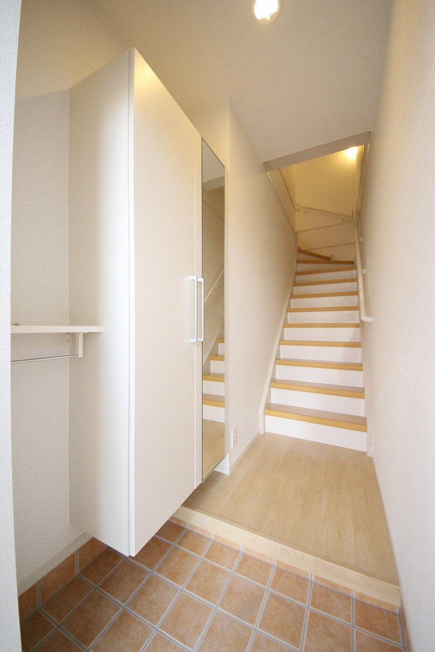 プレシャス・スペースの玄関|※お部屋により仕様が異なる場合があります。