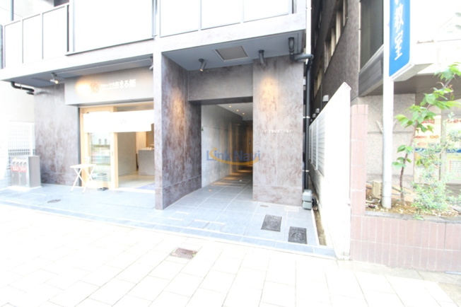 【エントランス】 | SK　TRUST　BLD