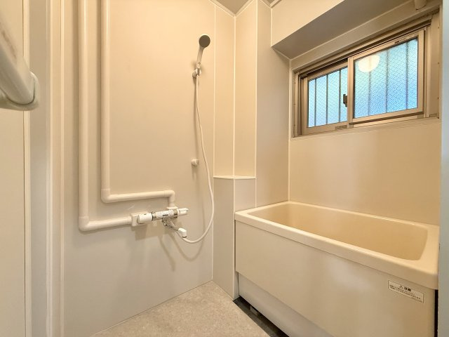 コーポ木ヶ崎の浴室