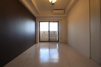 【居間・リビング】 | ラグゼ新大阪イーストⅠ